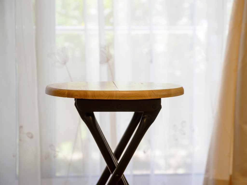 foldable wooden chair